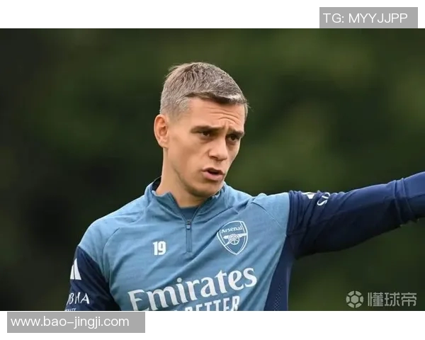 灵动型球星在绿茵场上的技战术特点与影响力深度解析 灵动型球星在绿茵场上的技战术特点与影响力深度解析